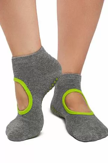 Yoga Accessories^Mad Wave Yoga Socks